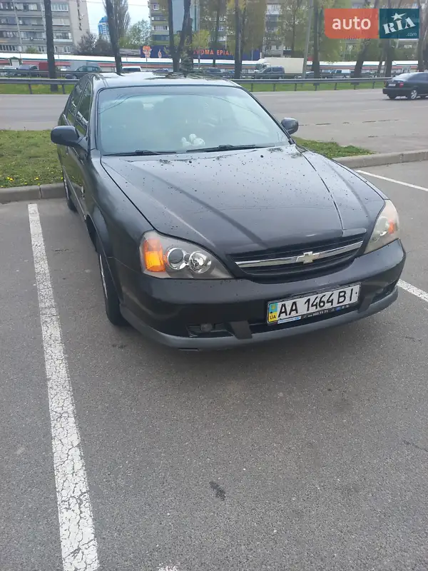 Chevrolet Evanda 2005