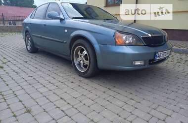 Седан Chevrolet Evanda 2004 в Погребище