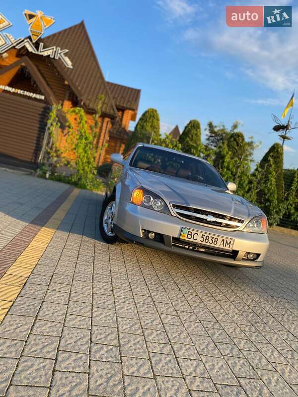 Chevrolet Evanda 2005