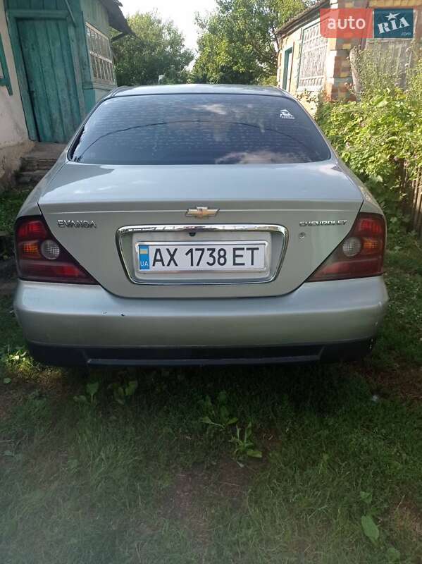 Седан Chevrolet Evanda 2005 в Близнюках