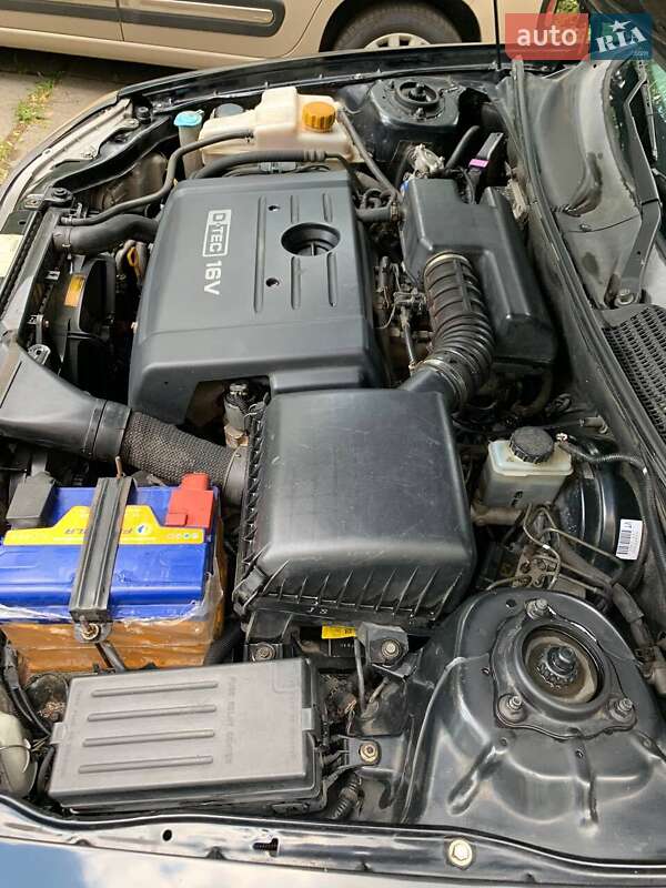 Седан Chevrolet Evanda 2005 в Києві