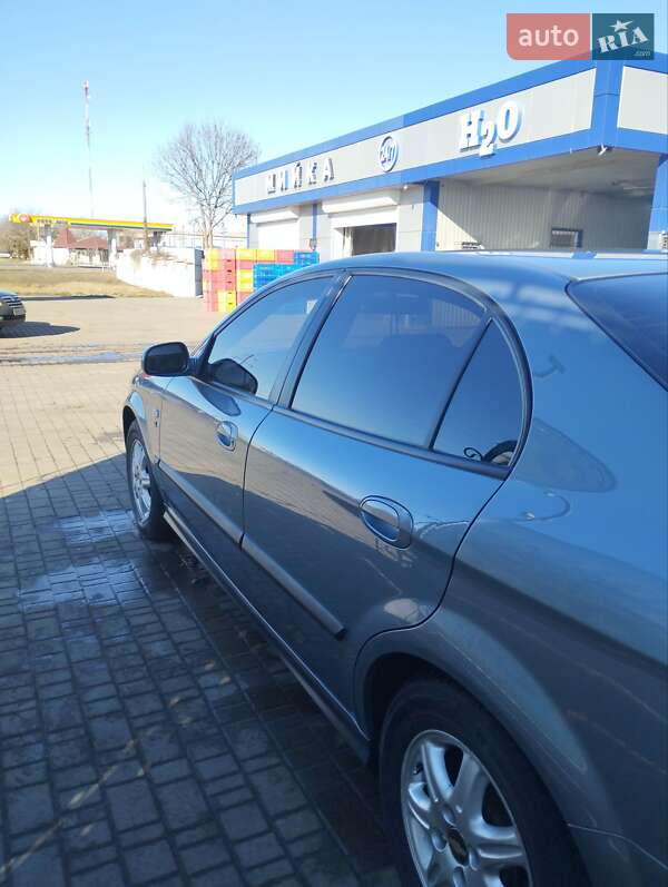Седан Chevrolet Evanda 2005 в Роздільній