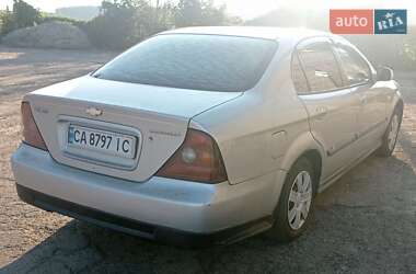 Седан Chevrolet Evanda 2005 в Христинівці