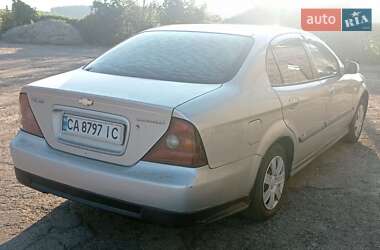 Седан Chevrolet Evanda 2005 в Христинівці