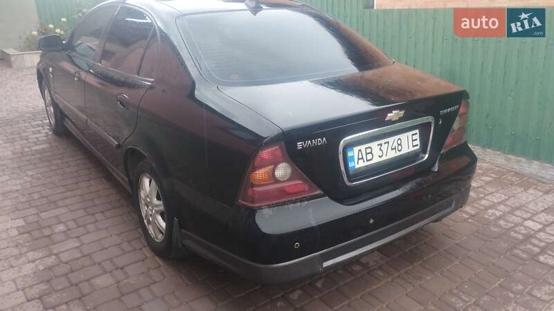 Седан Chevrolet Evanda 2006 в Гайсине
