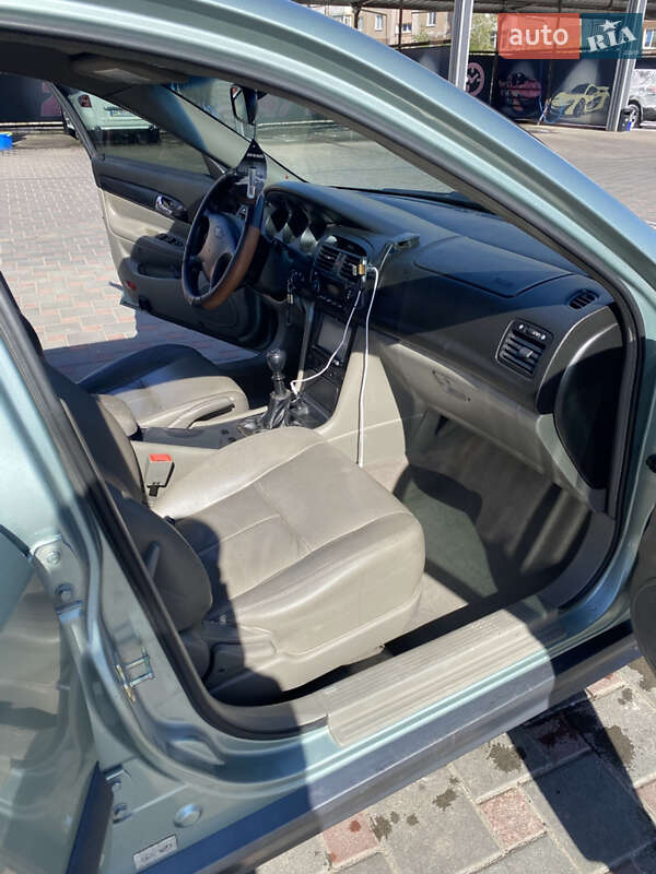 Седан Chevrolet Evanda 2004 в Запорожье