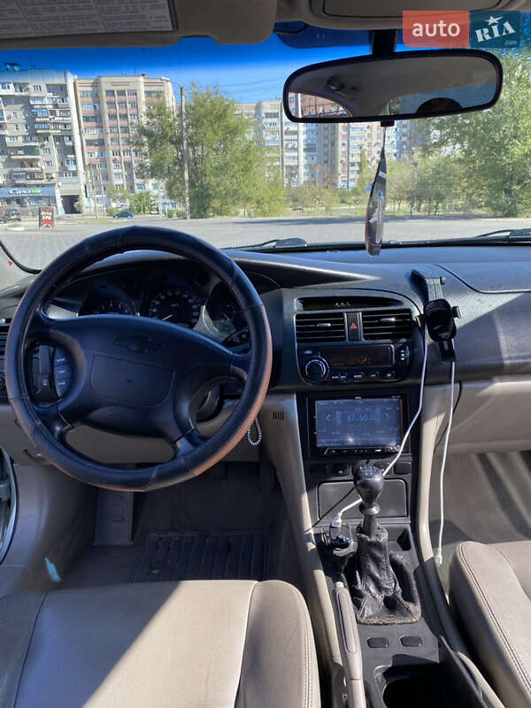 Седан Chevrolet Evanda 2004 в Запорожье