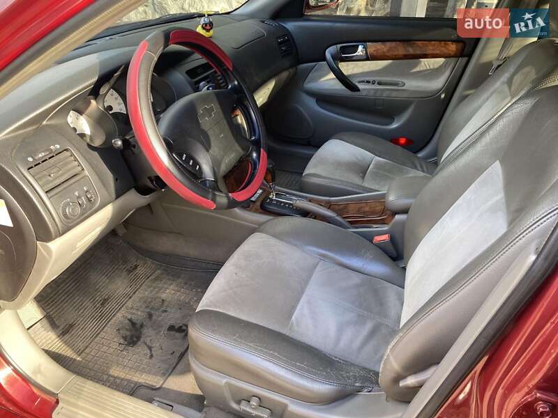 Седан Chevrolet Evanda 2004 в Николаеве