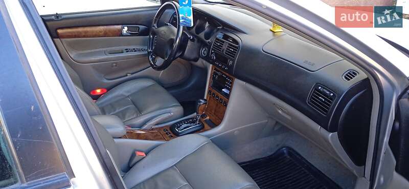 Седан Chevrolet Evanda 2006 в Чернігові