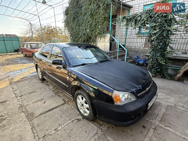 Седан Chevrolet Evanda 2005 в Херсоні