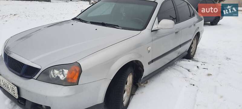 Chevrolet Evanda 2006