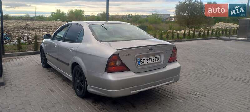 Седан Chevrolet Evanda 2005 в Буске фото 3 Седан Chevrolet Evanda 2005 в Буске