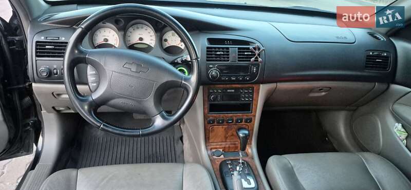 Седан Chevrolet Evanda 2005 в Дубно