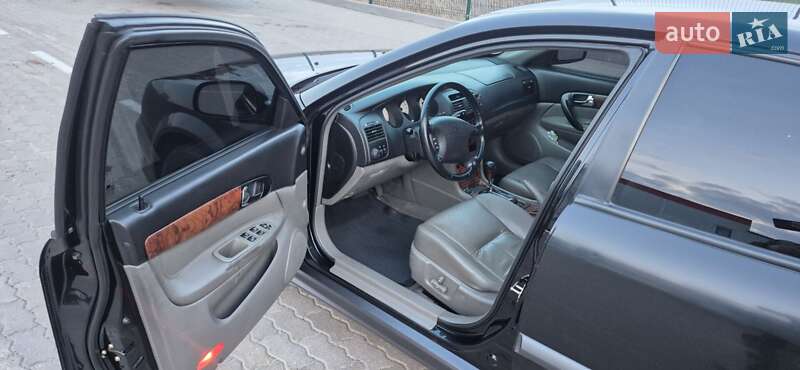 Седан Chevrolet Evanda 2005 в Дубно