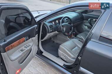 Седан Chevrolet Evanda 2005 в 