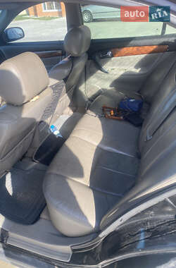 Седан Chevrolet Evanda 2006 в 