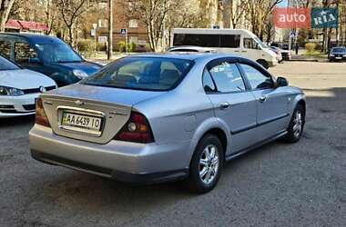 Седан Chevrolet Evanda 2006 в 