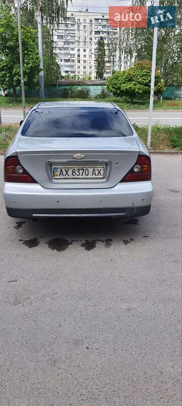 Седан Chevrolet Evanda 2005 в Харькове