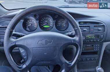 Седан Chevrolet Evanda 2005 в 