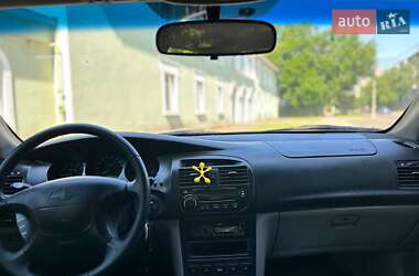 Седан Chevrolet Evanda 2006 в 