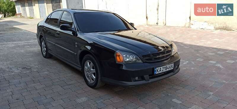 Седан Chevrolet Evanda 2006 в Дубно