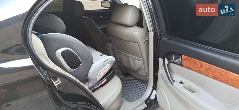Седан Chevrolet Evanda 2006 в Дубно