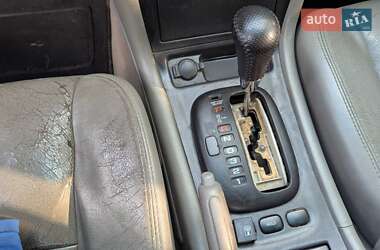 Седан Chevrolet Evanda 2006 в 
