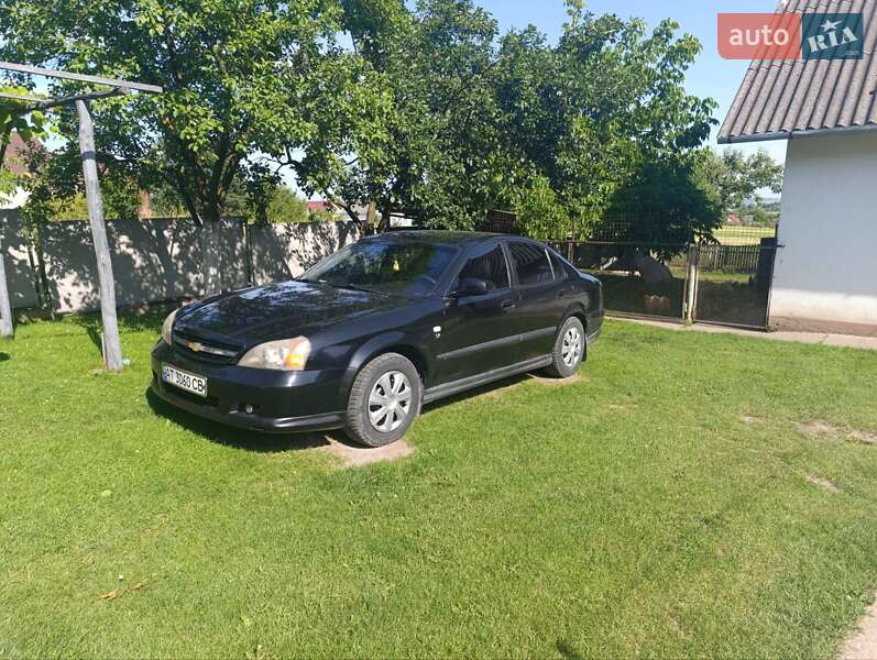 Седан Chevrolet Evanda 2006 в 