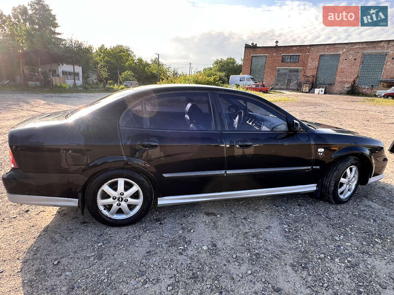 Седан Chevrolet Evanda 2006 в Перемышлянах