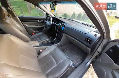 Седан Chevrolet Evanda 2005 в 