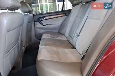 Седан Chevrolet Evanda 2004 в 