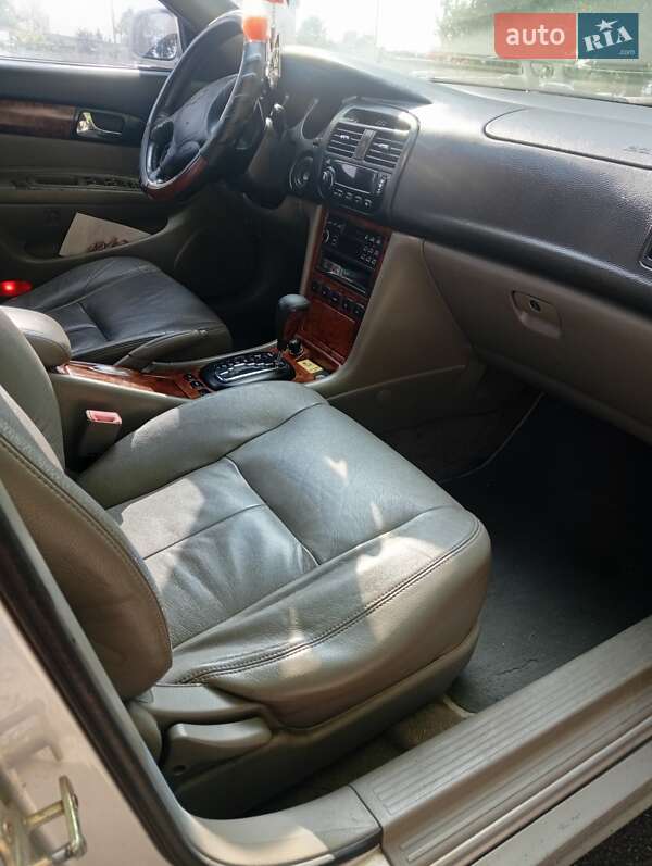 Седан Chevrolet Evanda 2005 в Киеве