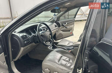 Седан Chevrolet Evanda 2005 в 