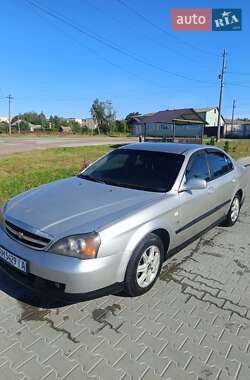 Седан Chevrolet Evanda 2006 в 