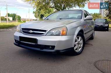 Седан Chevrolet Evanda 2006 в Киеве