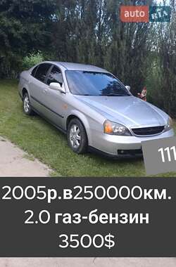 Седан Chevrolet Evanda 2005 в 