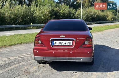 Седан Chevrolet Evanda 2005 в 