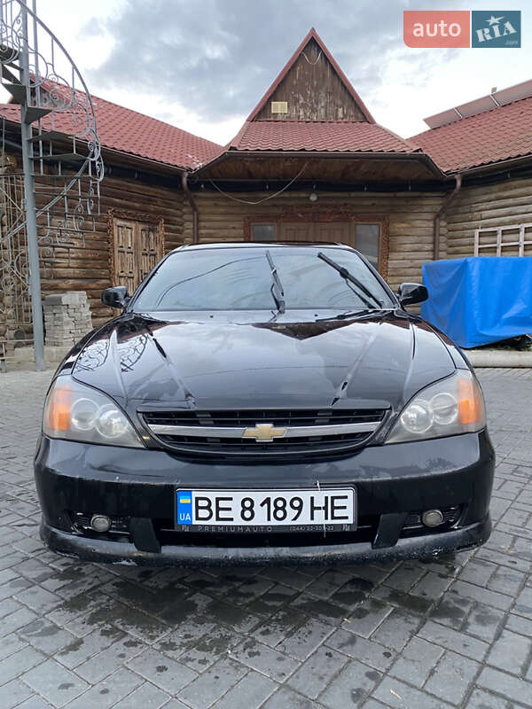Седан Chevrolet Evanda 2005 в Николаеве
