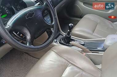 Седан Chevrolet Evanda 2006 в 