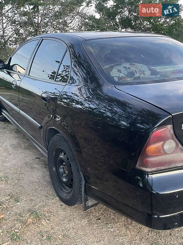 Седан Chevrolet Evanda 2005 в Запорожье