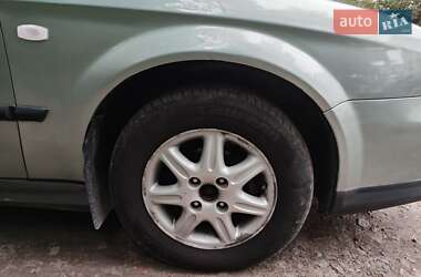 Седан Chevrolet Evanda 2004 в 