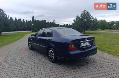 Седан Chevrolet Evanda 2005 в 