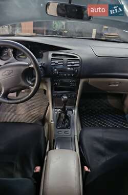 Седан Chevrolet Evanda 2005 в 