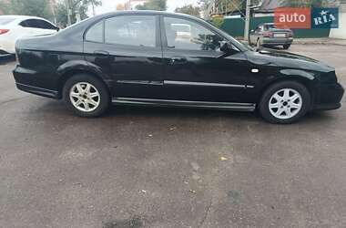 Седан Chevrolet Evanda 2005 в 