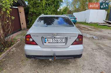 Седан Chevrolet Evanda 2005 в 