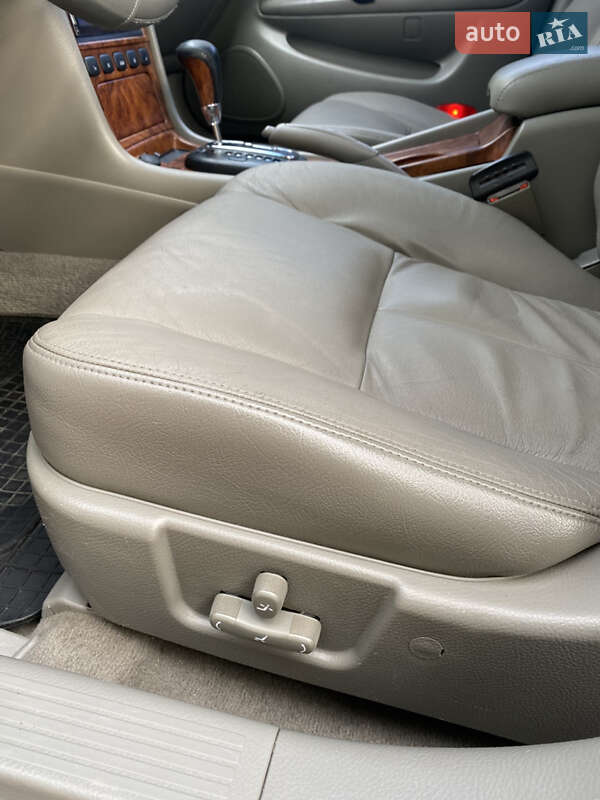 Седан Chevrolet Evanda 2005 в Одессе