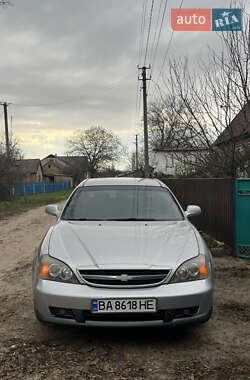 Седан Chevrolet Evanda 2005 в Олександрії