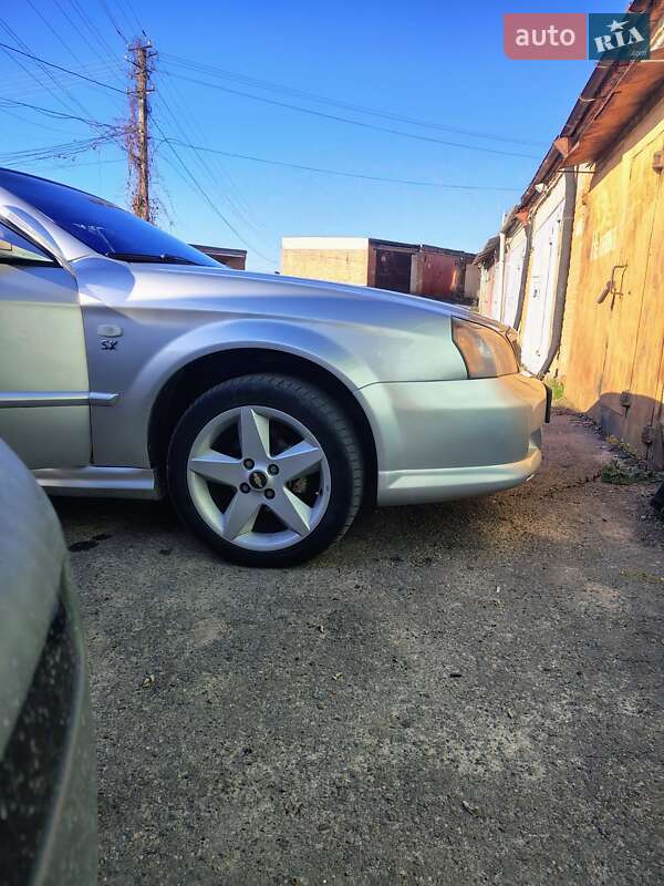 Седан Chevrolet Evanda 2005 в Виннице фото 4 Седан Chevrolet Evanda 2005 в Виннице