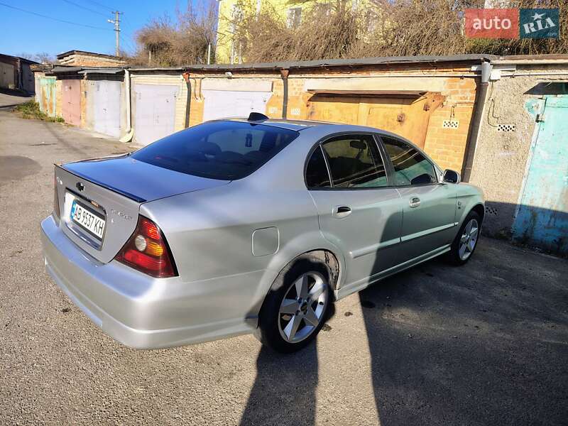 Седан Chevrolet Evanda 2005 в Виннице фото 7 Седан Chevrolet Evanda 2005 в Виннице