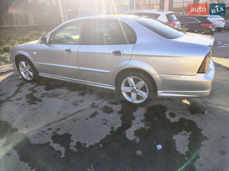 Седан Chevrolet Evanda 2005 в Виннице фото 16 Седан Chevrolet Evanda 2005 в Виннице